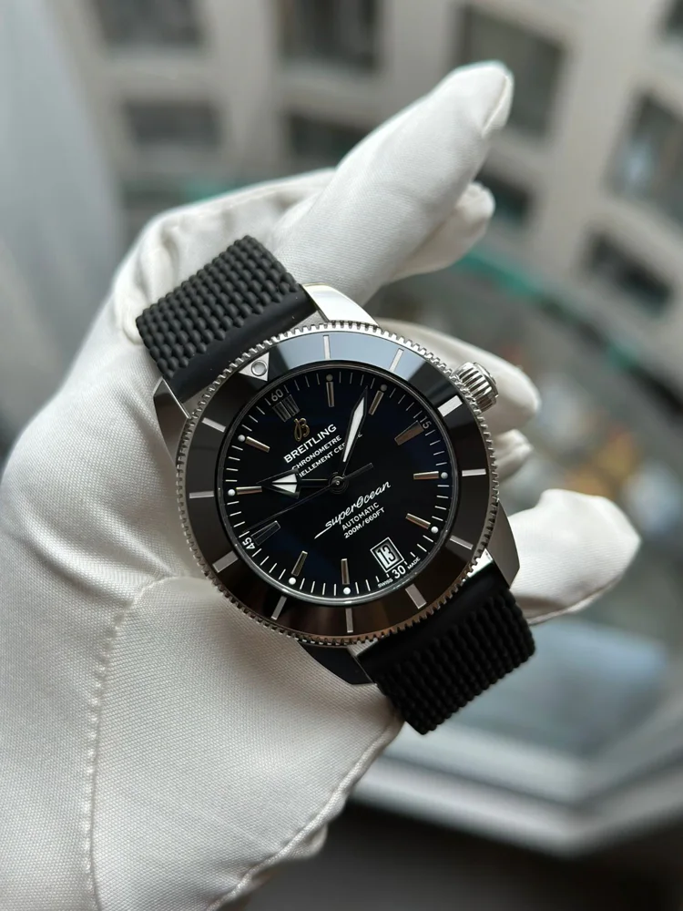 Breitling Superocean Heritage II 42 Box and papers 2018